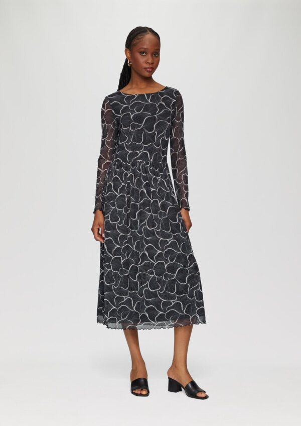 Mesh-Kleid mit U-Boot-Ausschnitt