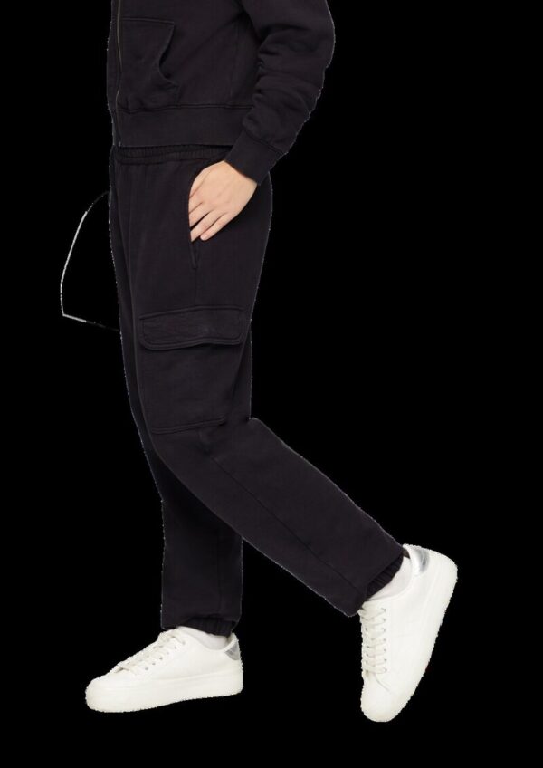 Sweatpants mit Cargo-Taschen und Waschung