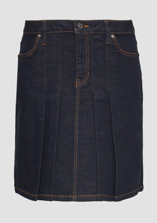 Kurzer Faltenrock aus Denim