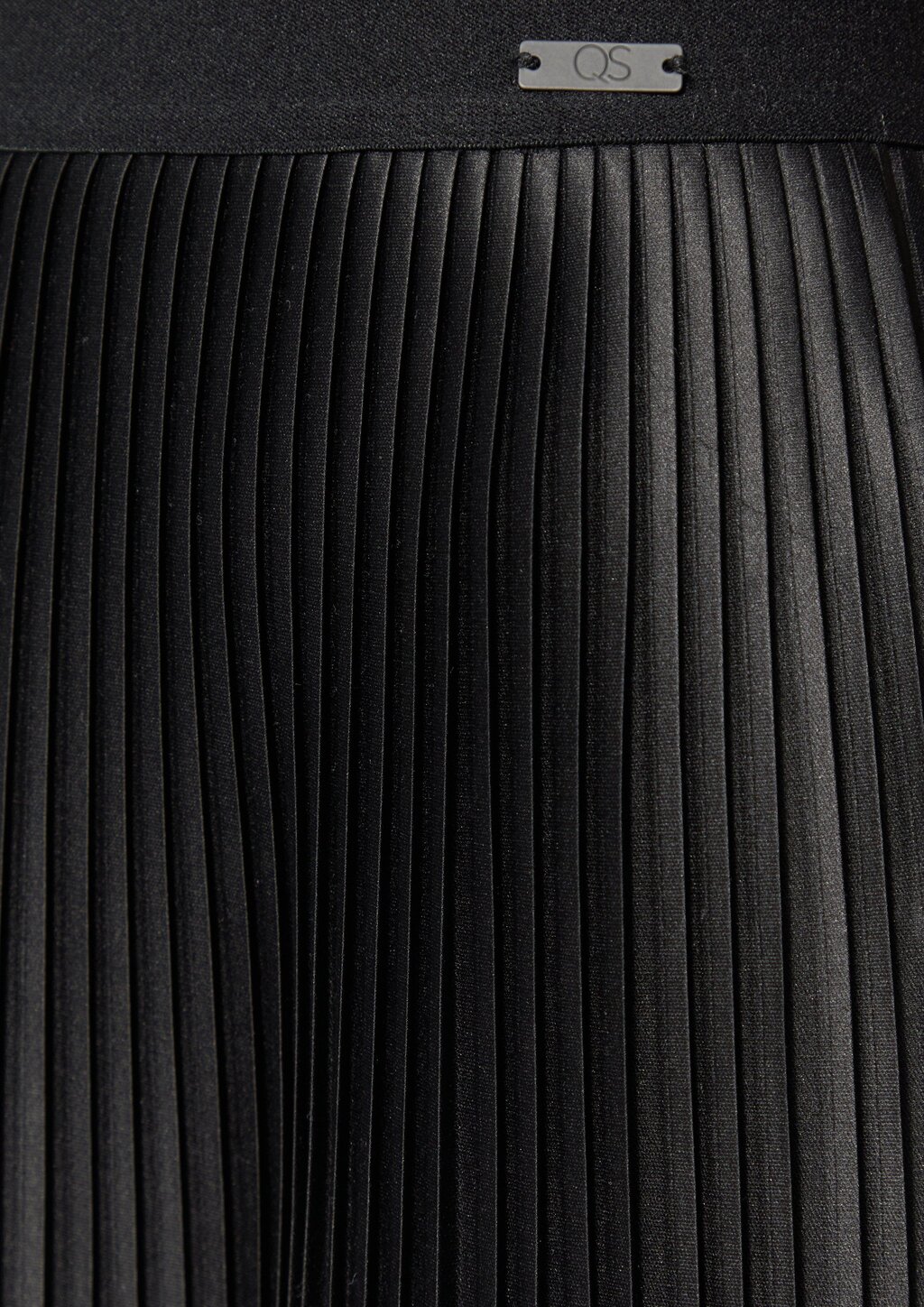 Rock mit Plisséefalten