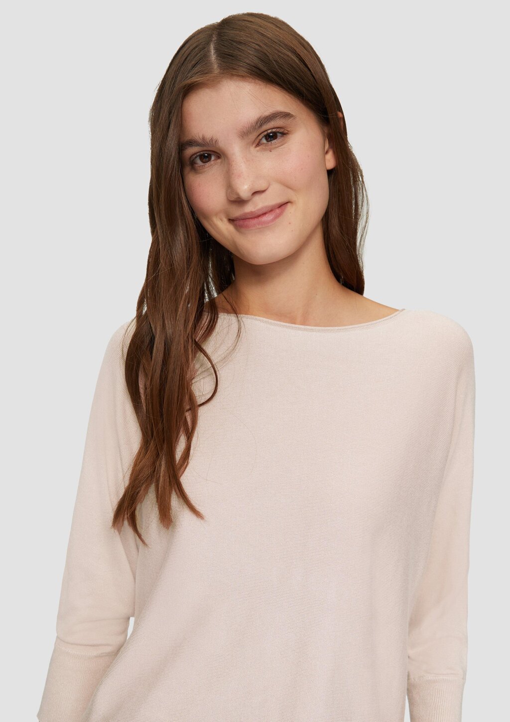 Viskosemix-Pullover mit Fledermausärmeln