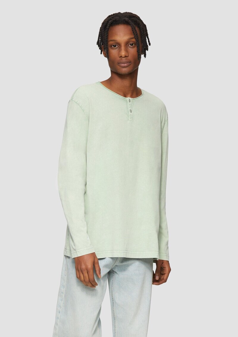 Gewaschenes Longsleeve mit Rollkante