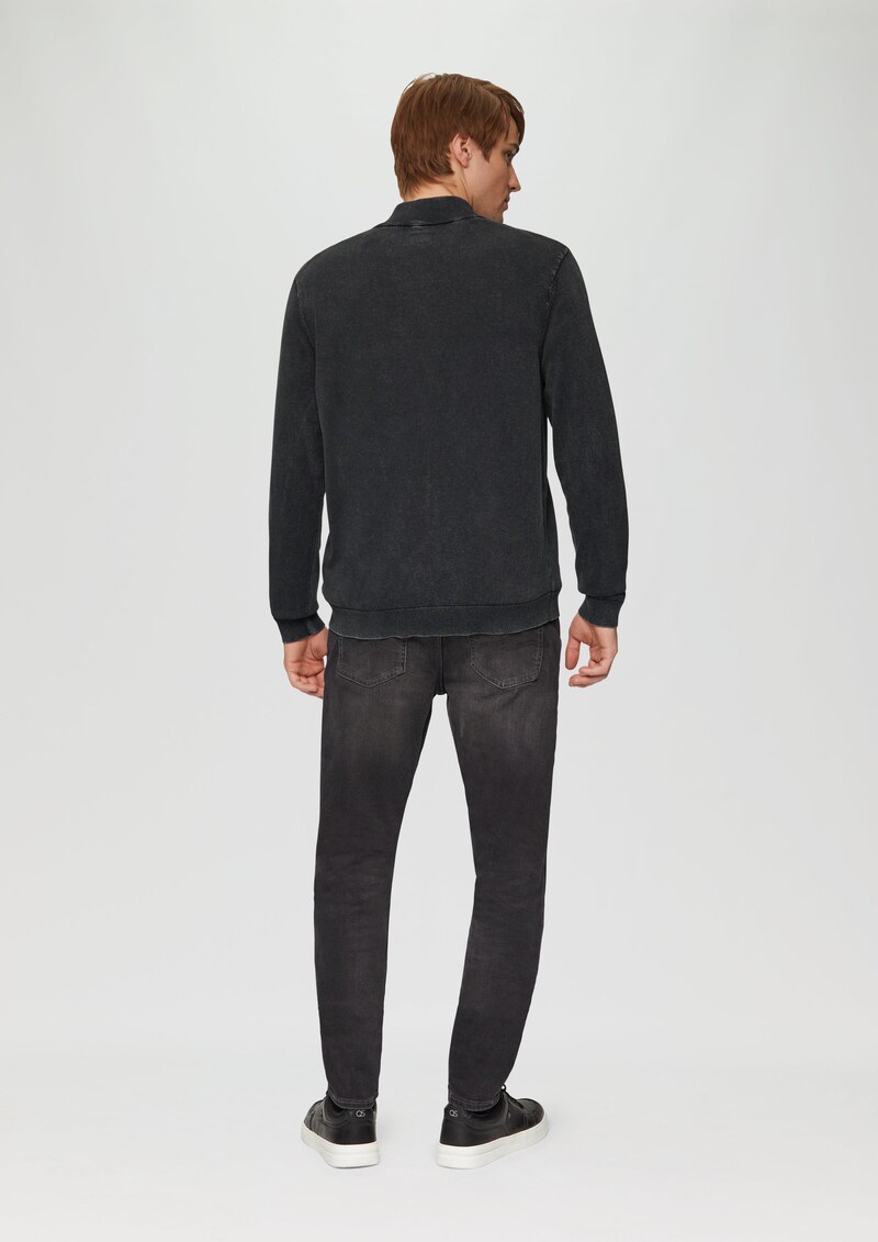 Gewaschener Baumwollpullover mit Reißverschlusskragen