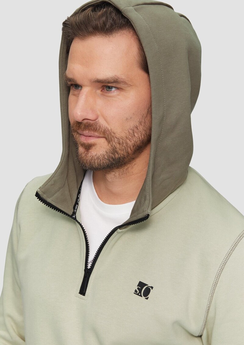 Hoodie mit Stehkragen und Reißverschluss