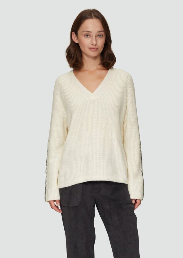 Strickpullover mit V-Ausschnitt und Kontrast-Details