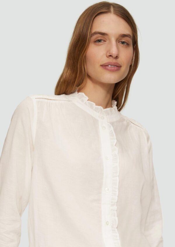 Leicht transparente Bluse mit Rüschen-Details