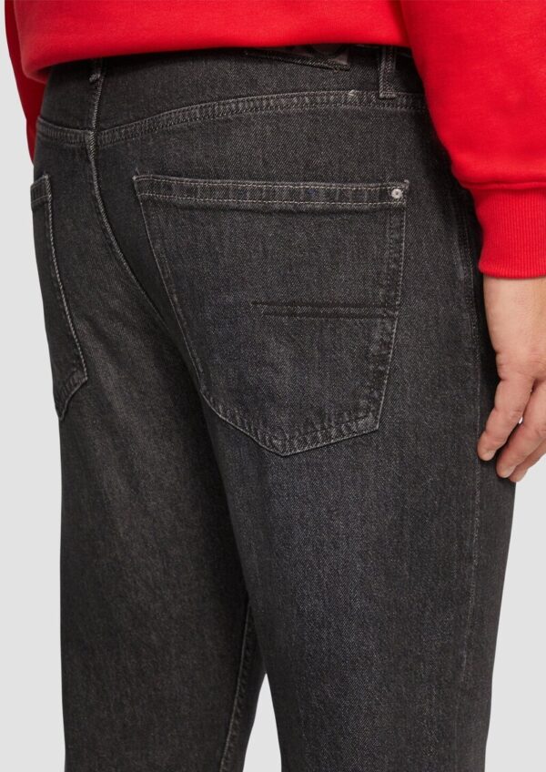 Jeans Benito / Regular Fit / Mid Rise / Straight Leg / 360° Denim