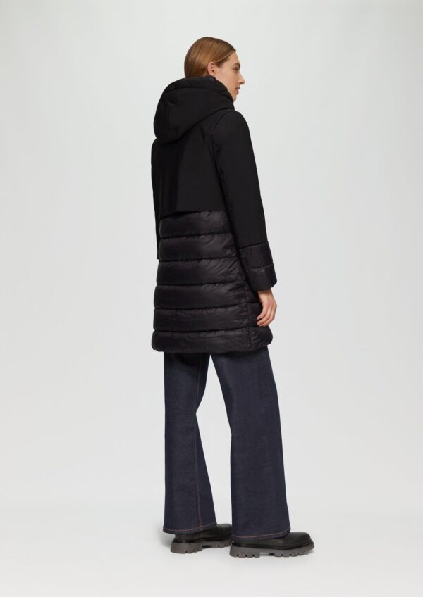 Wasserabweisender Puffermantel mit Smart-Heat-Funktion