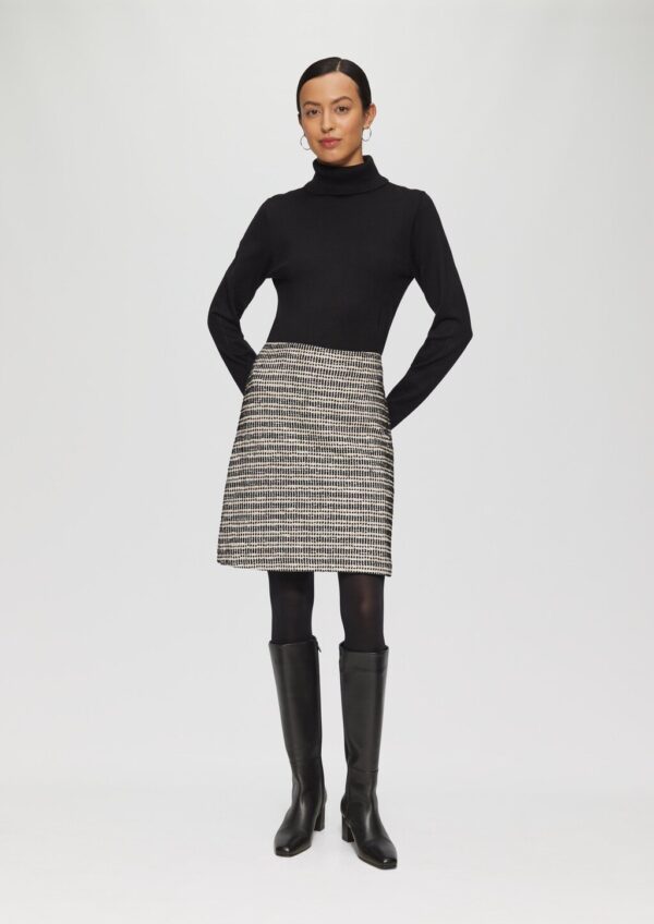 Kurzer Bouclé-Rock mit seitlichem Reißverschluss