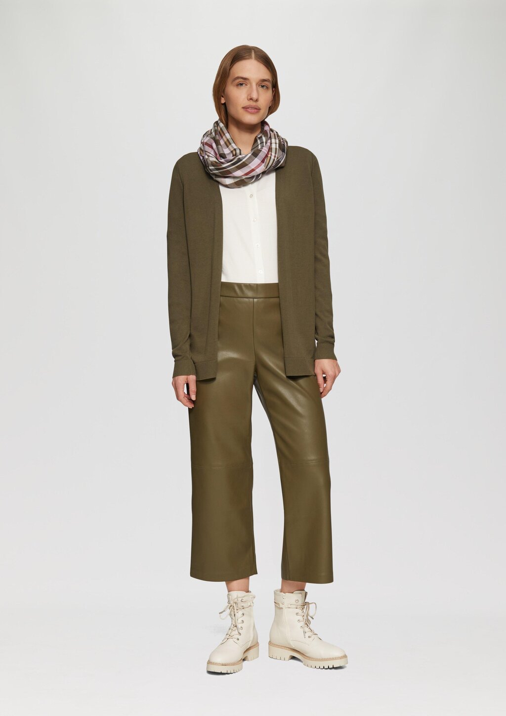 Karierter Loop-Schal aus Modalmix