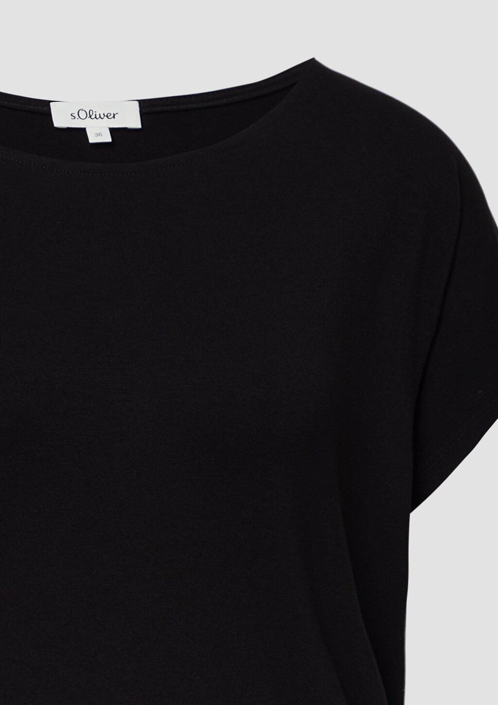 Fließendes Jersey-Shirt mit überschnittenen Schultern