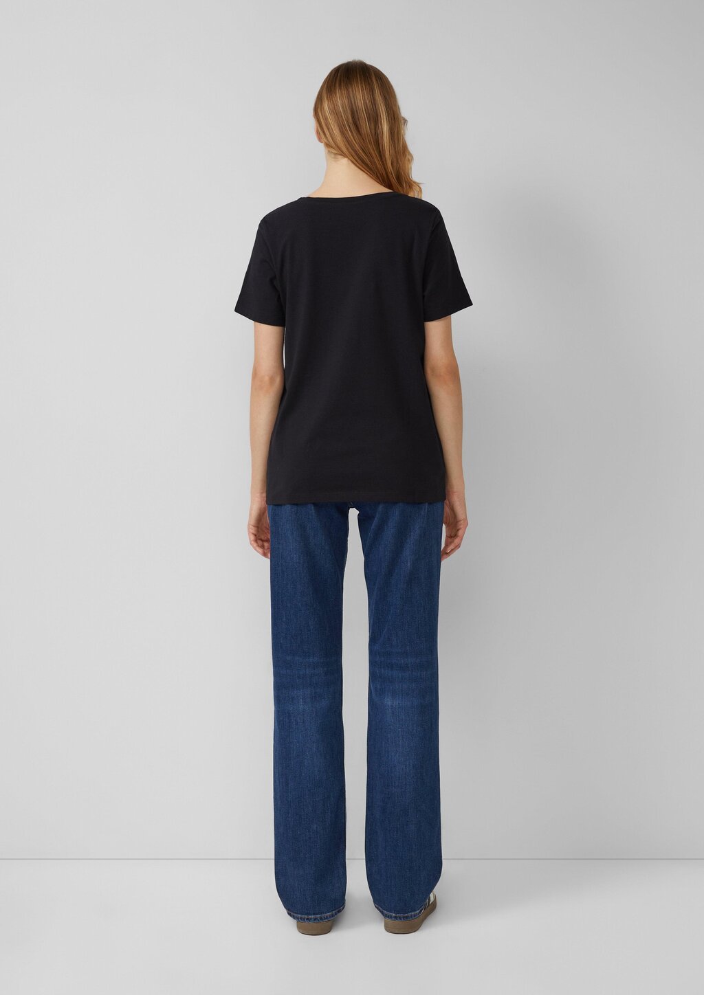 T-Shirt mit V-Ausschnitt