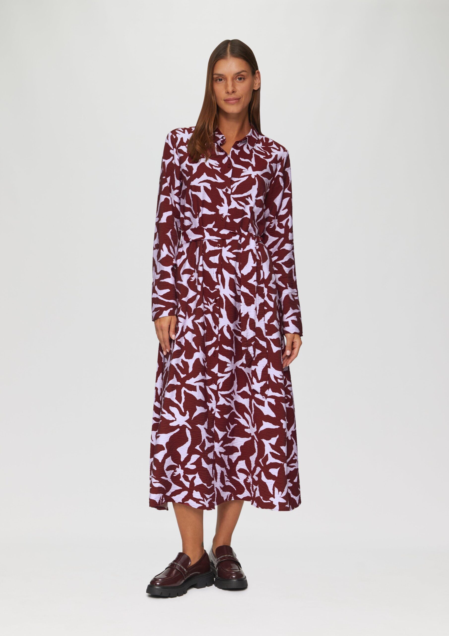 Midi-Kleid aus Viskose mit Eingrifftaschen