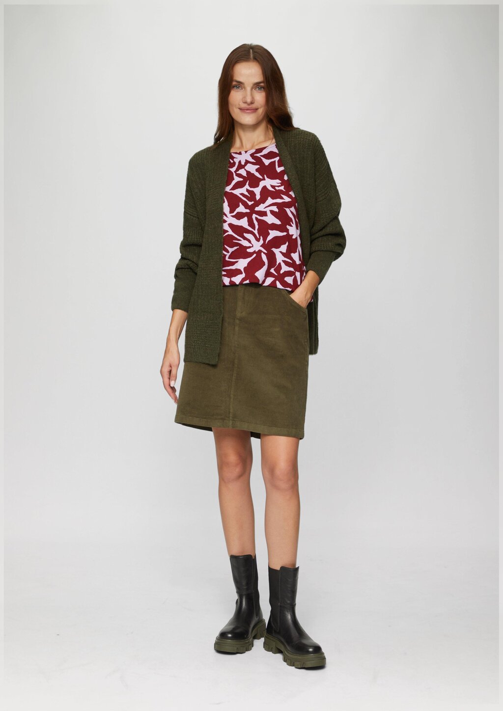 Flauschige Strickjacke in Oversize