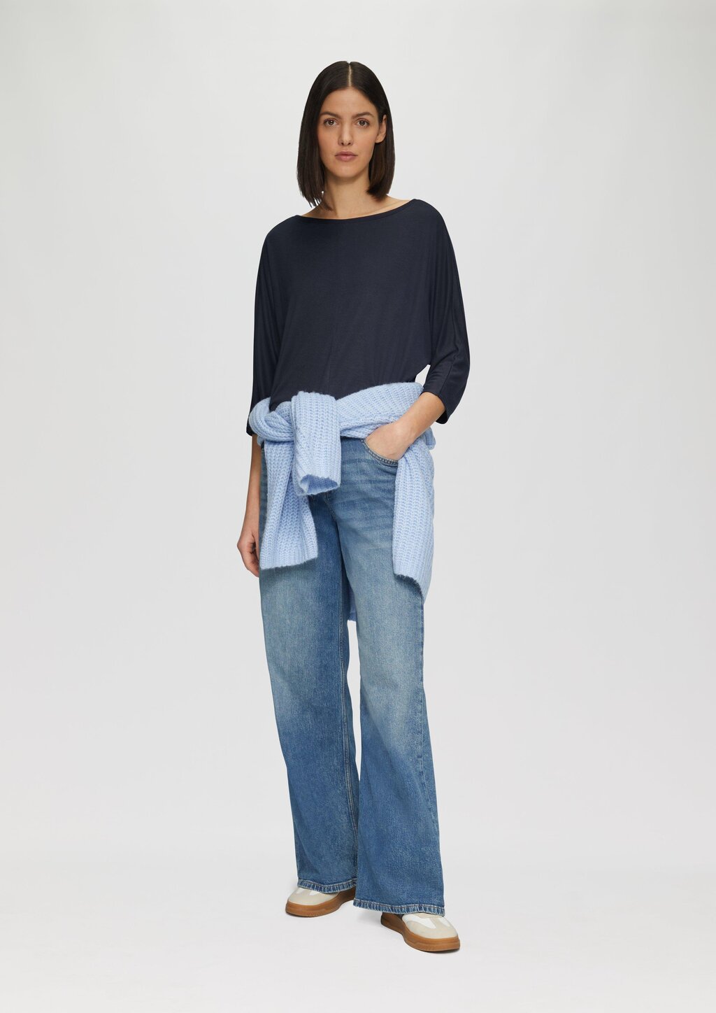 O-Shape-Shirt mit Fledermausarm