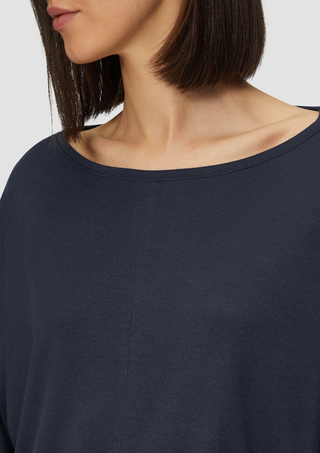 O-Shape-Shirt mit Fledermausarm