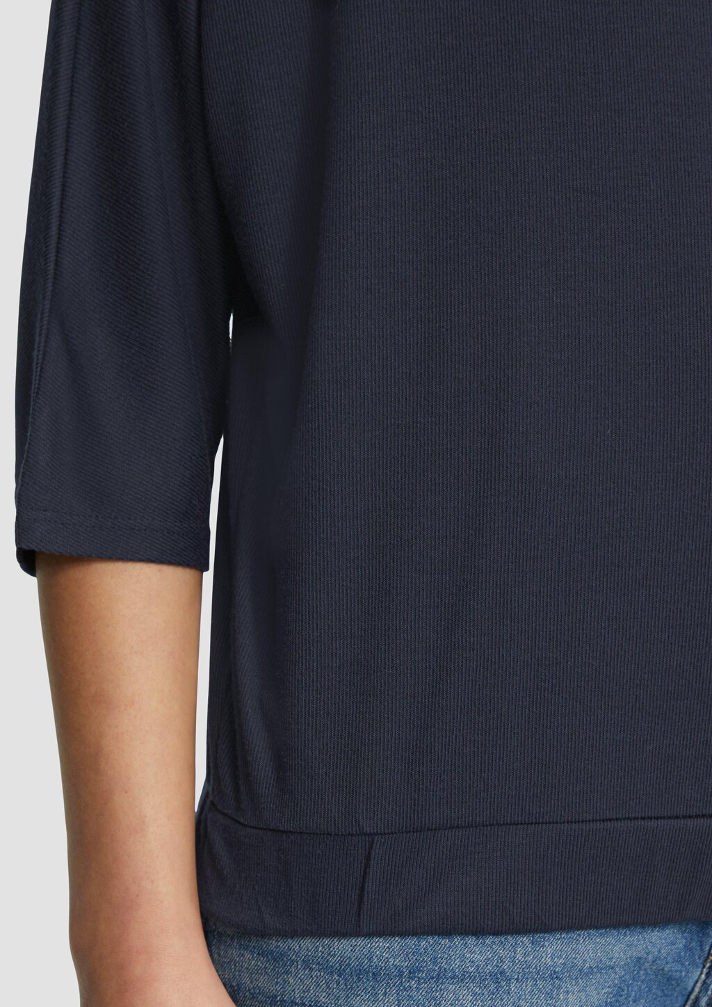 O-Shape-Shirt mit Fledermausarm