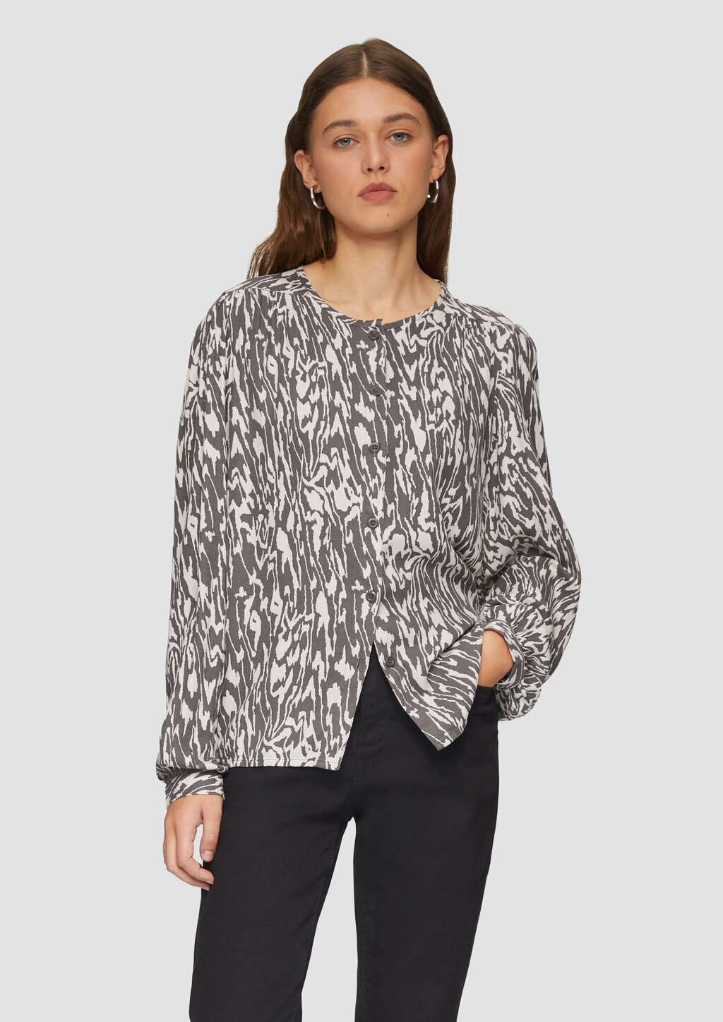 Melierte Viskosebluse im Loose Fit