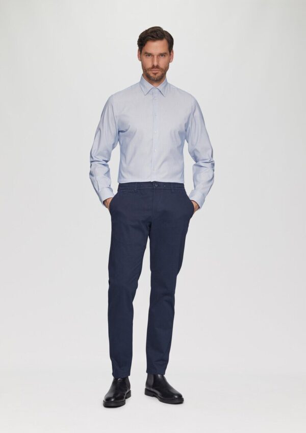 Tailored Fit: Hemd aus Baumwollstretch