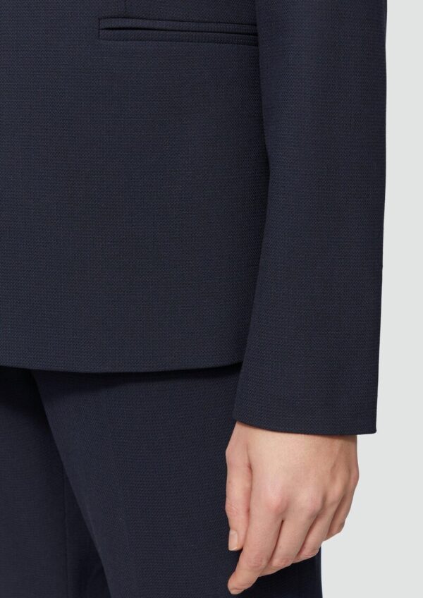 Taillierter Blazer mit Waffelpiqué-Struktur