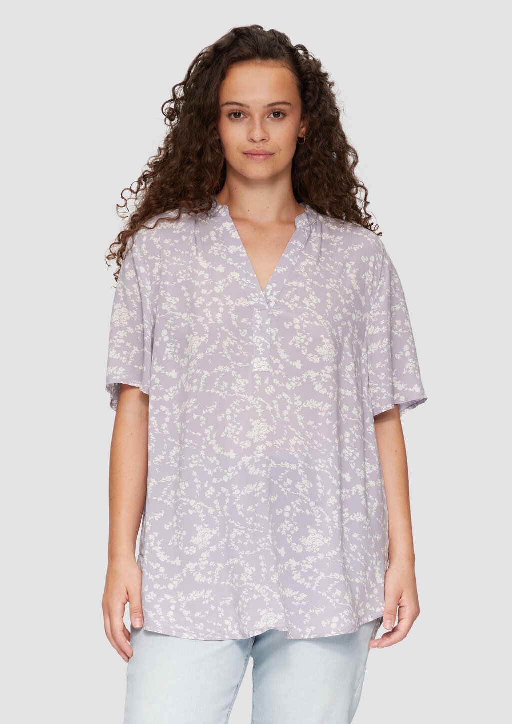 Gemusterte Tunikabluse aus Viskose