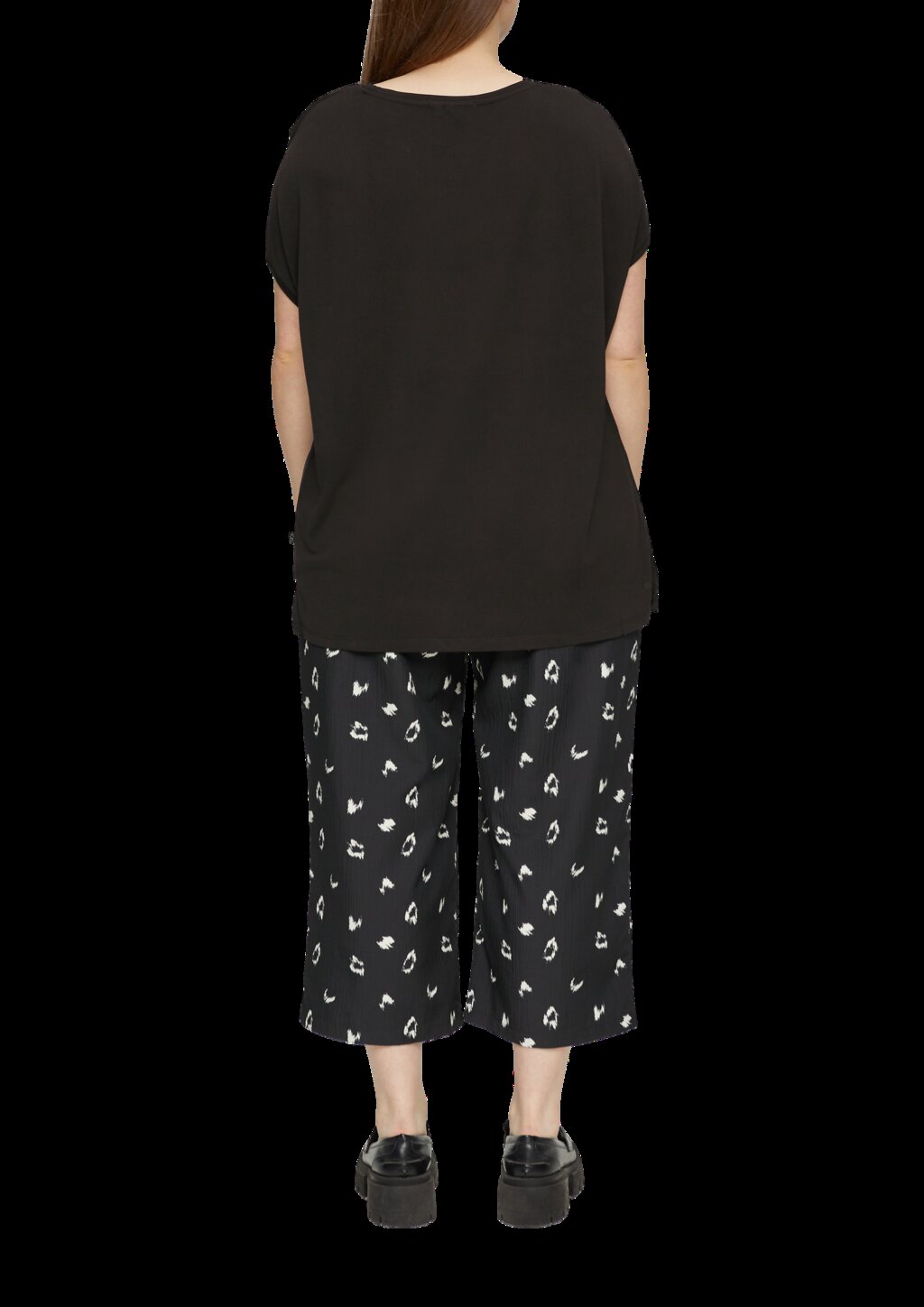 Fabricmix-Shirt im Loose Fit mit V-Ausschnitt