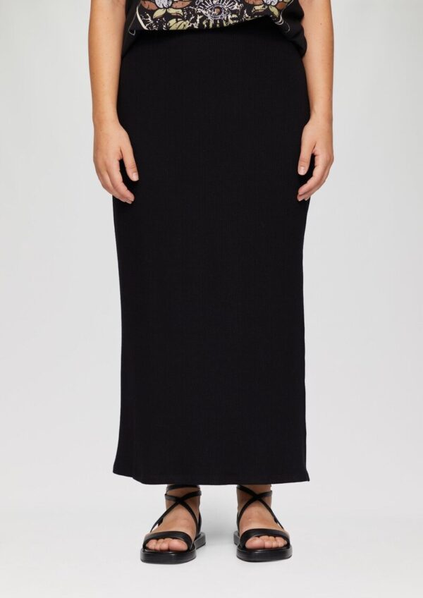 Elastischer Maxirock mit Rippstruktur