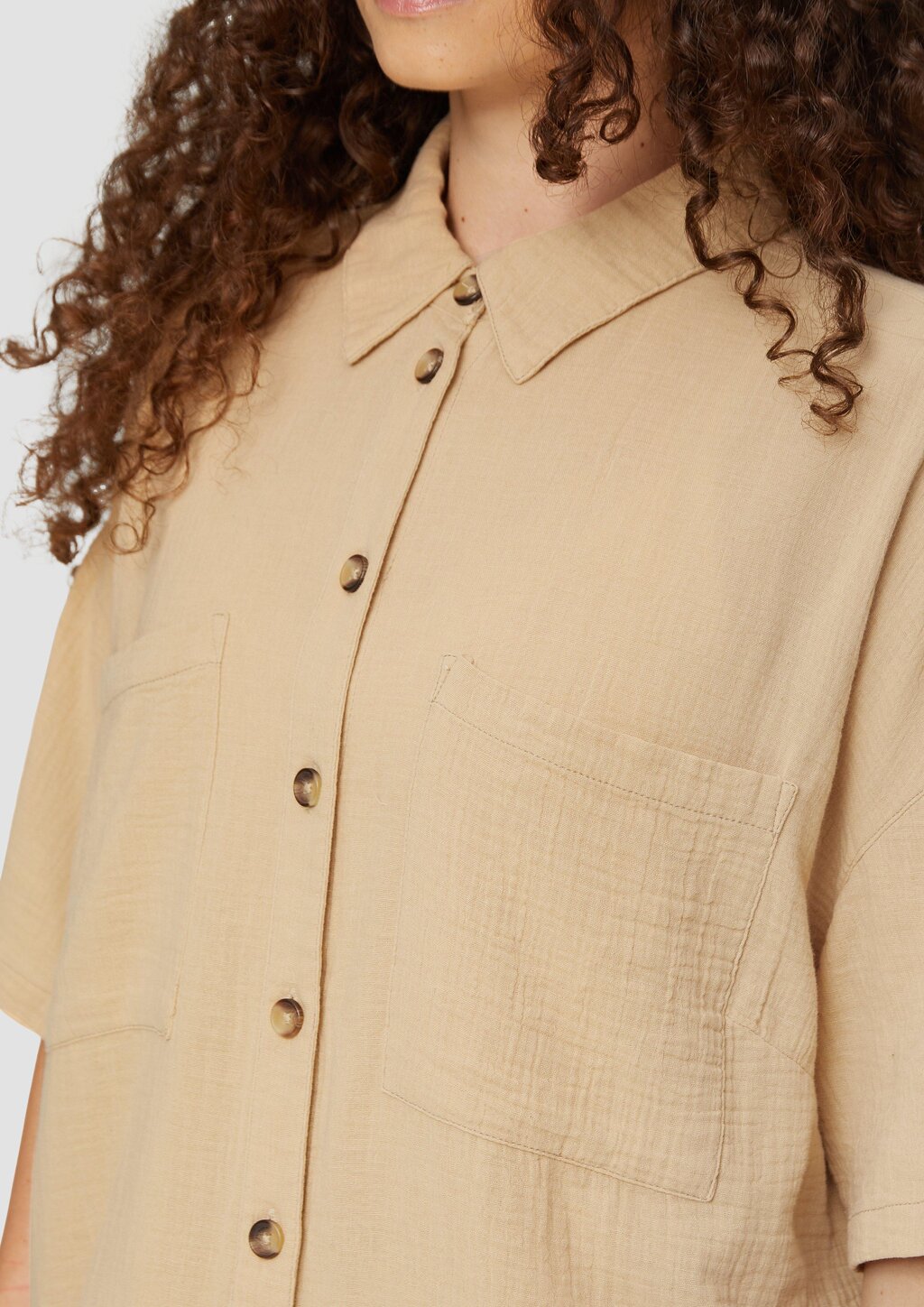 Hemdbluse aus Baumwolle in kurzer Länge