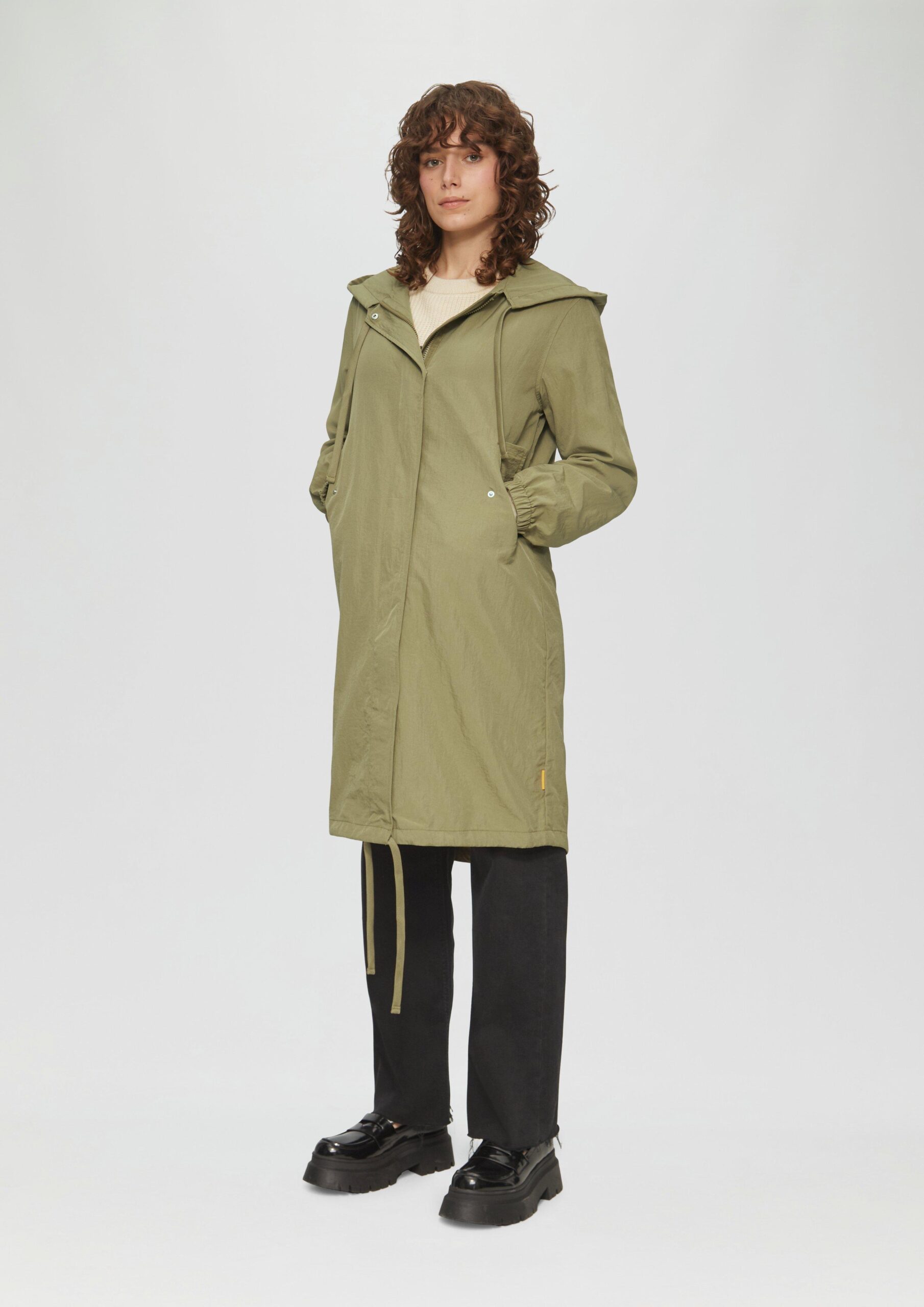 Legerer Nylonparka mit Kapuze