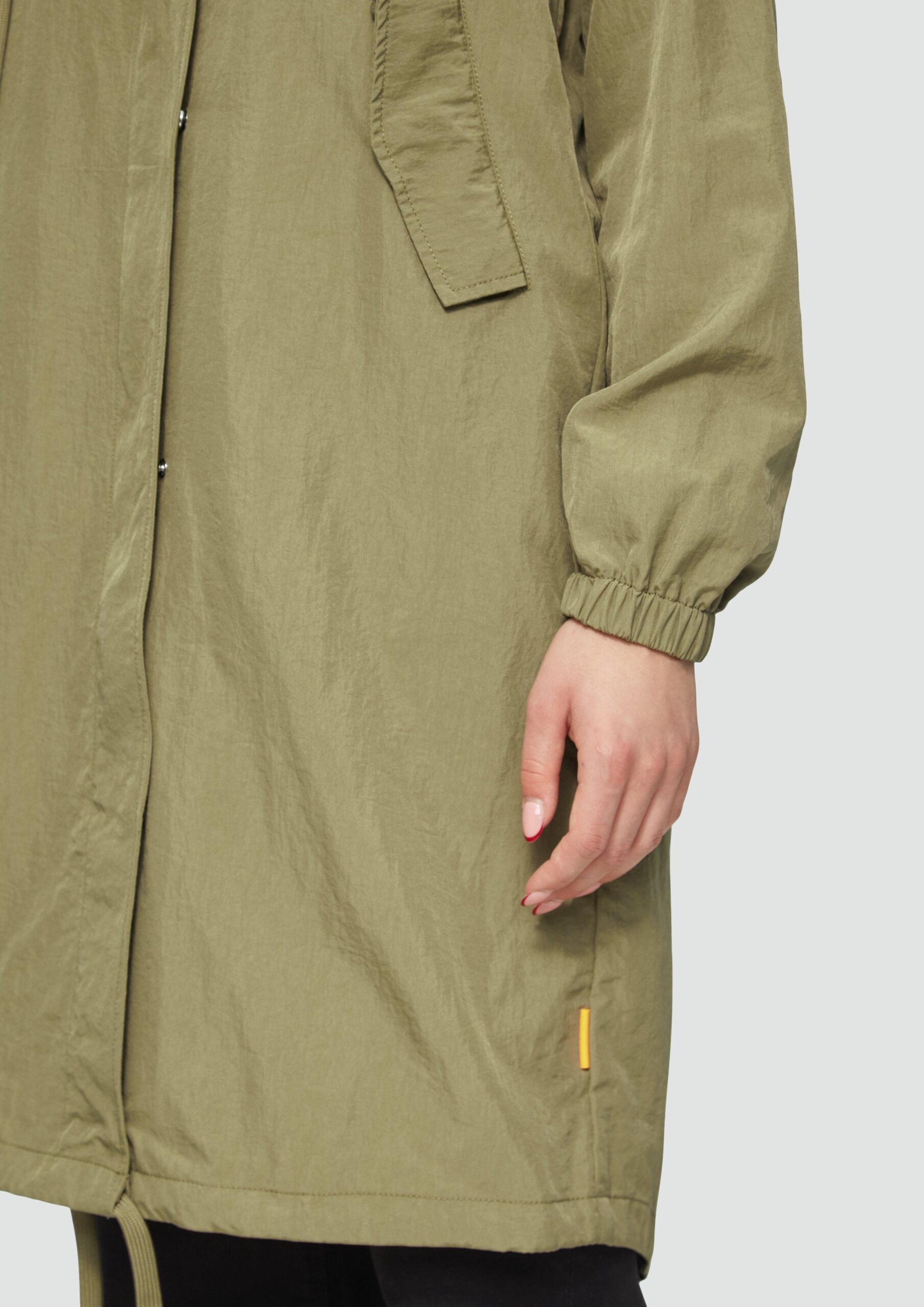 Legerer Nylonparka mit Kapuze