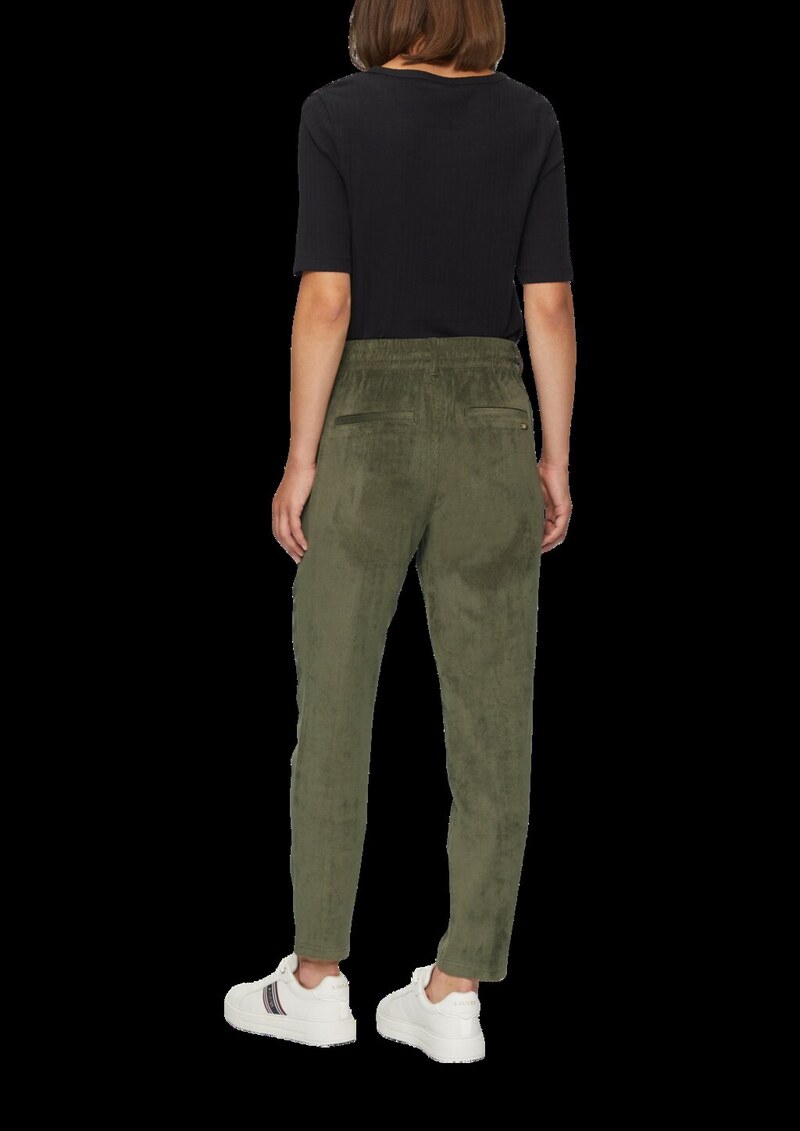 Fließende Jogpants aus Feincord