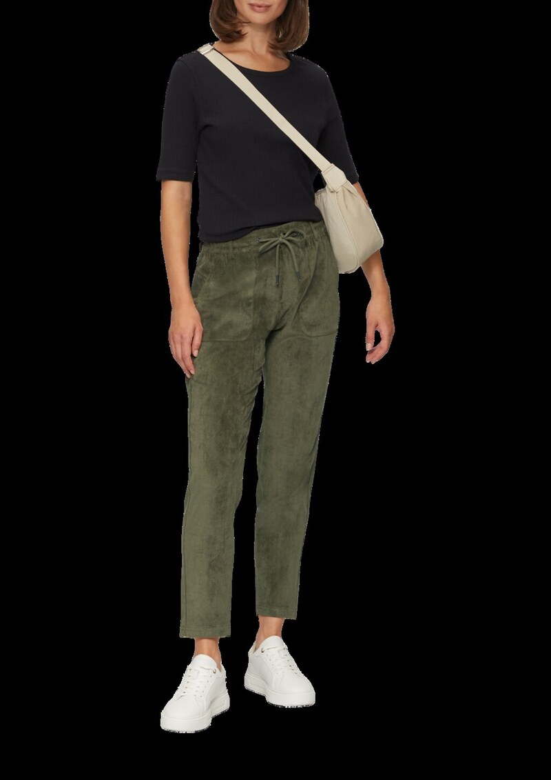 Fließende Jogpants aus Feincord