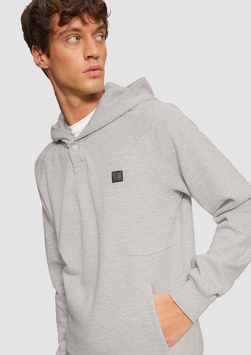Hoodie mit Waffelstruktur und Logo-Detail