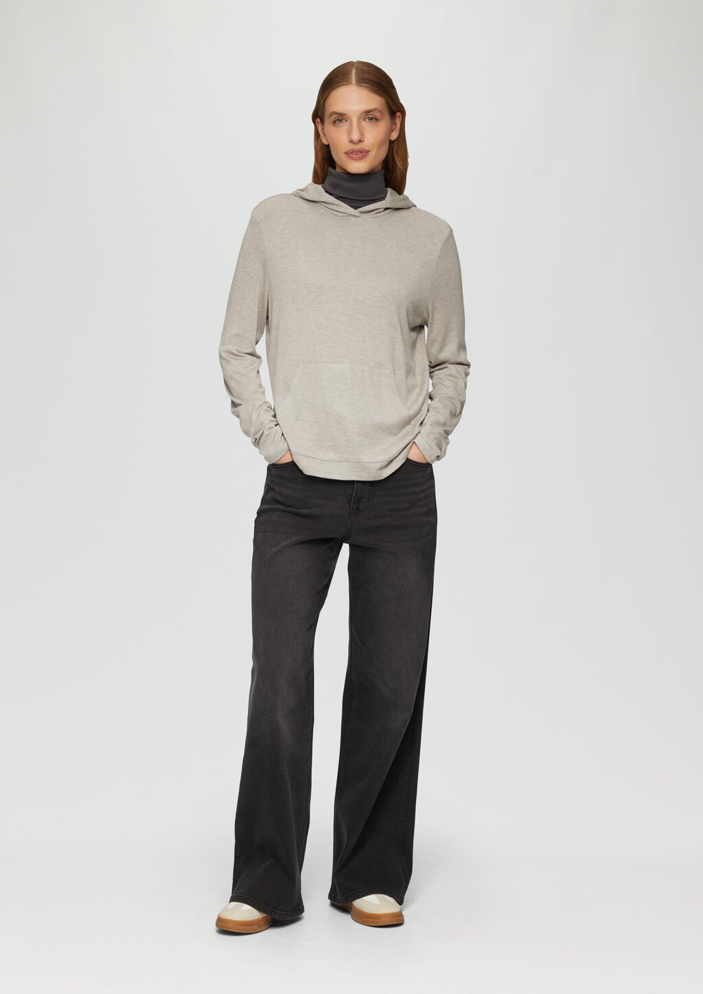 Leichter Hoodie aus Viskose-Jersey