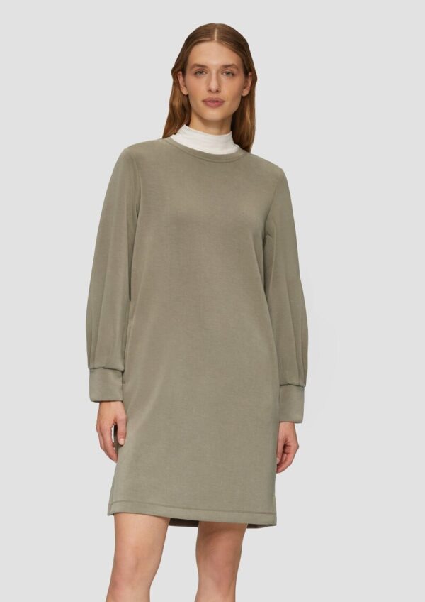 Scuba-Kleid mit Faltendetail am Ärmel und Eingrifftaschen