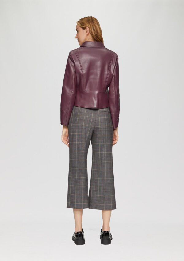 Taillierte Jacke aus Lederimitat