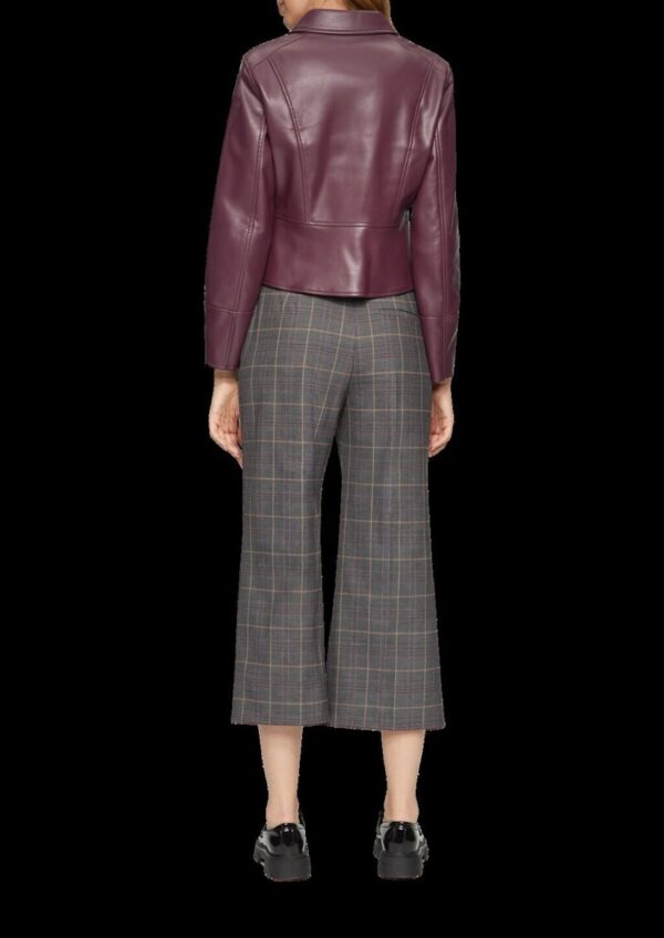 Taillierte Jacke aus Lederimitat