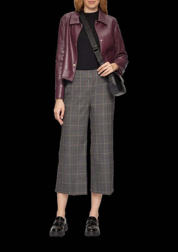 Taillierte Jacke aus Lederimitat