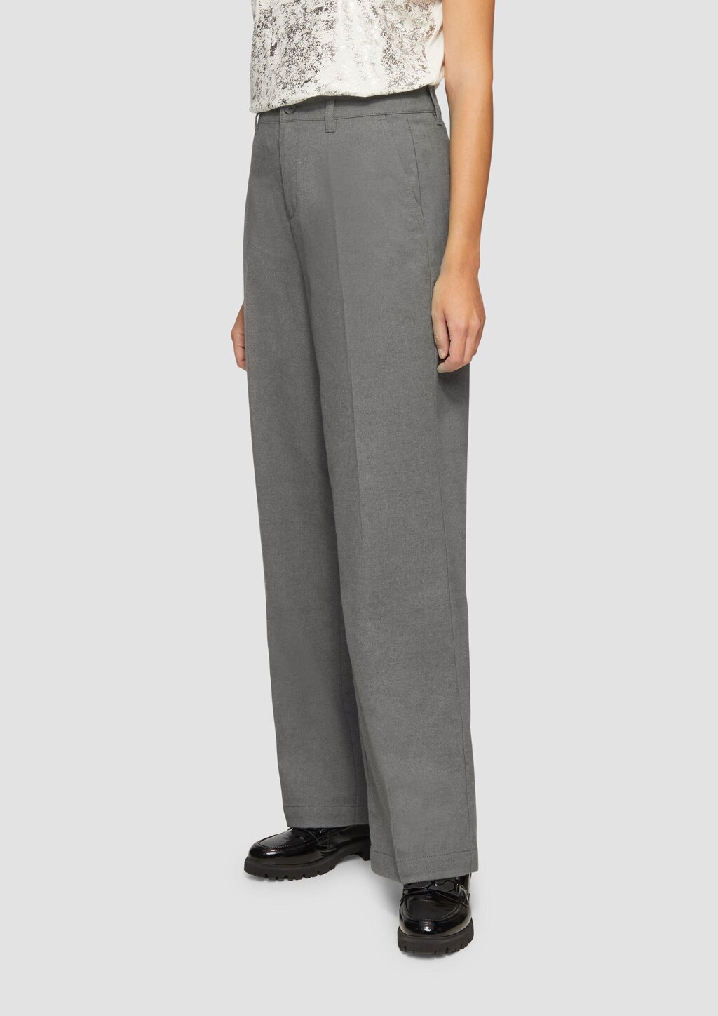 Stoffhose mit Wide Leg und Bügelfalten