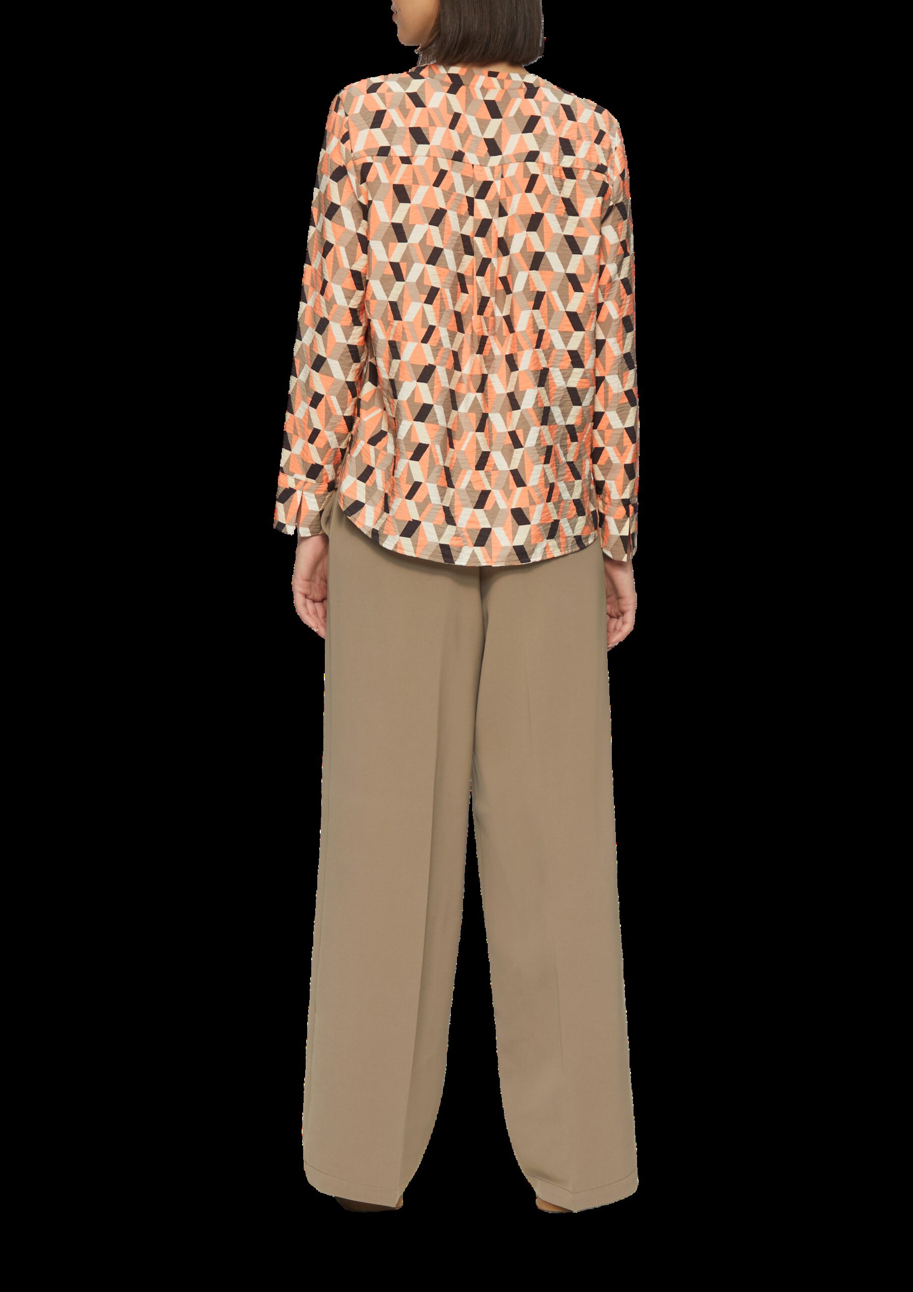 Strukturierte Bluse mit V-Ausschnitt