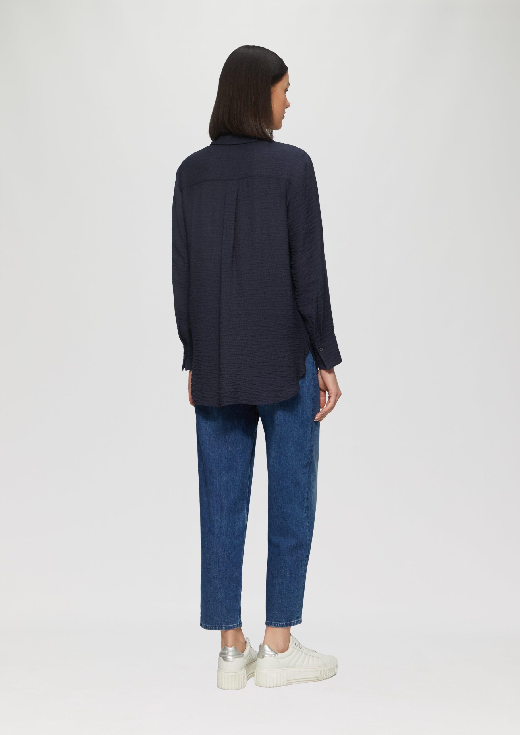 Strukturierte Hemdbluse aus Viskosemix