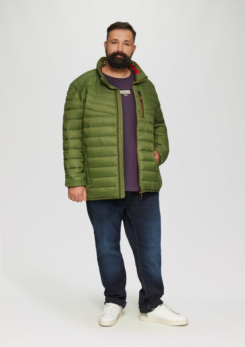 Wasserabweisende Steppjacke aus recyceltem Polyester | 360° Circular Vision