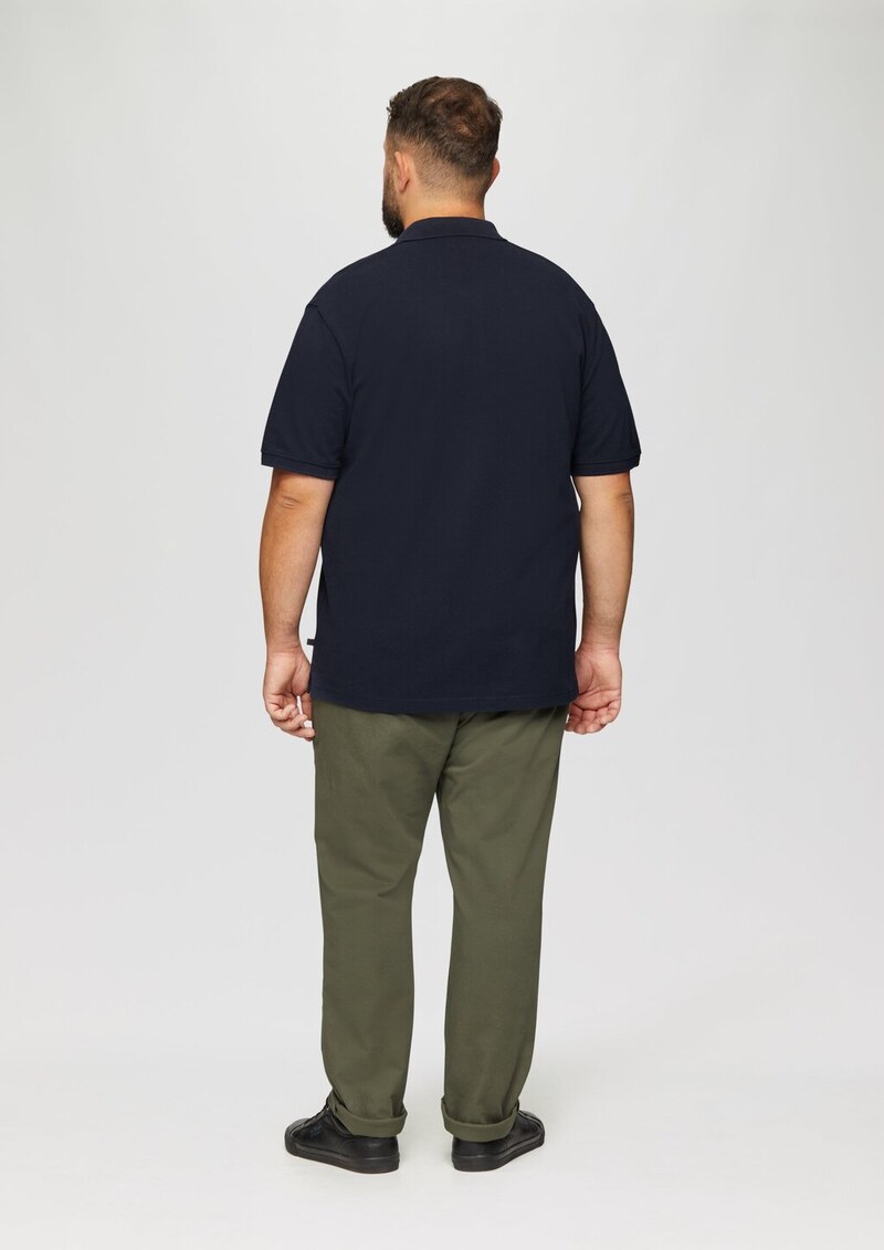 Poloshirt aus Baumwollpiqué mit Peanuts®-Motiv