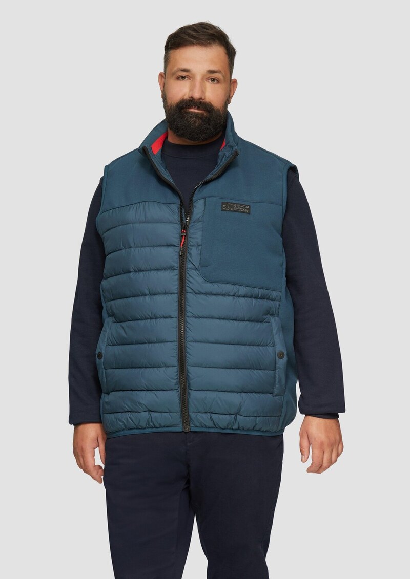 Pufferweste aus Softshell mit Kontrast-Details