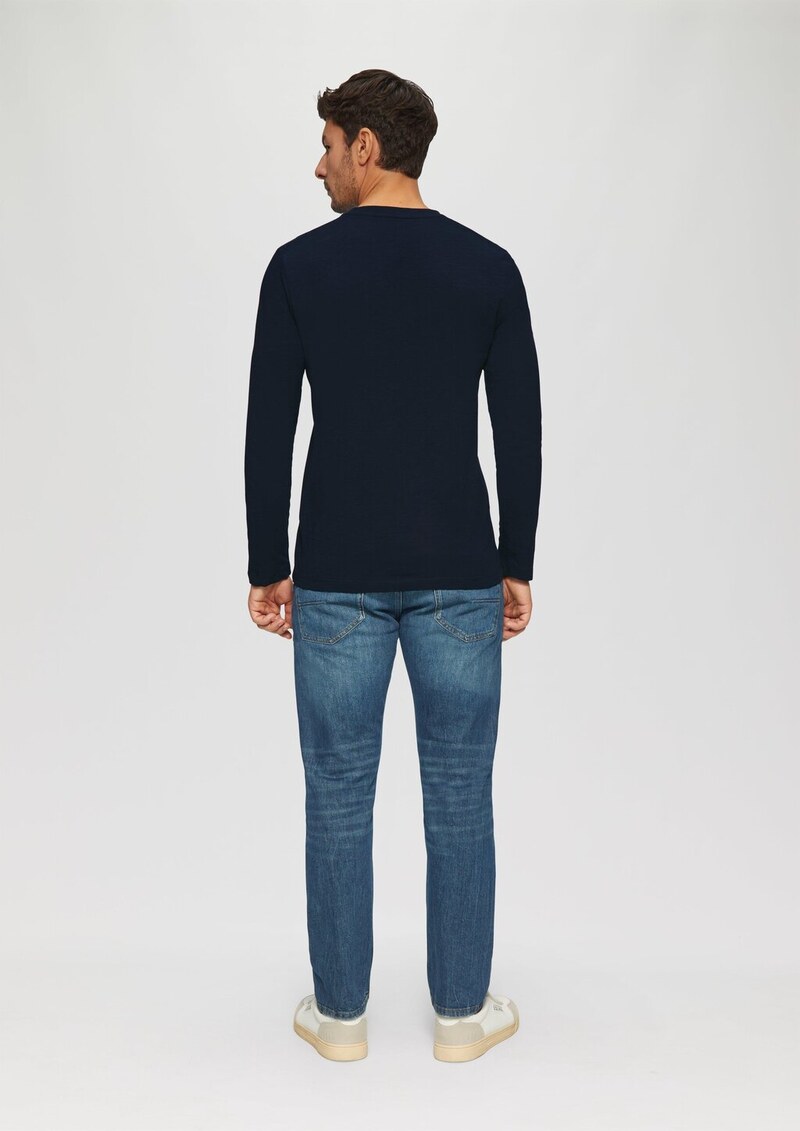 Henley-Shirt mit Flammgarnstruktur und Stickerei