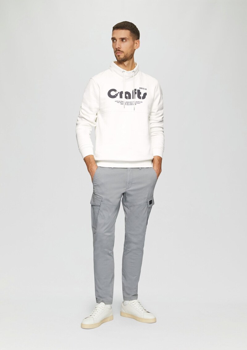 Sweatshirt mit Frontprint und Snood-Kragen