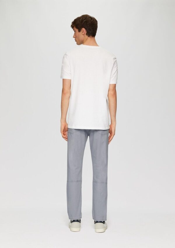 Sportive Chino im Utility-Stil