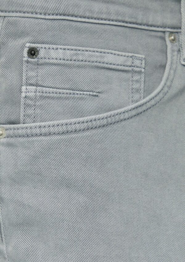 Jeans Benito / Regular Fit / Mid Rise / Straight Leg