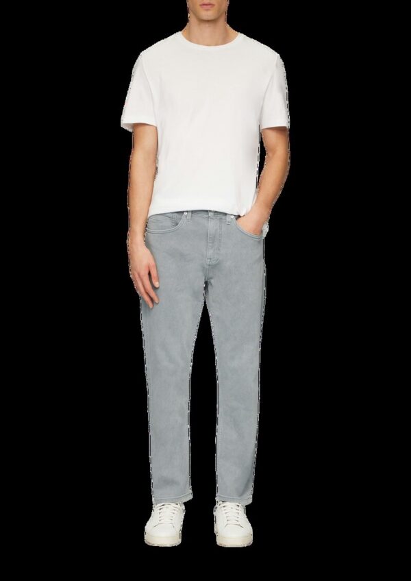 Jeans Benito / Regular Fit / Mid Rise / Straight Leg