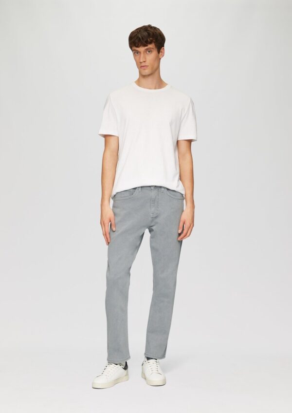 Jeans Benito / Regular Fit / Mid Rise / Straight Leg